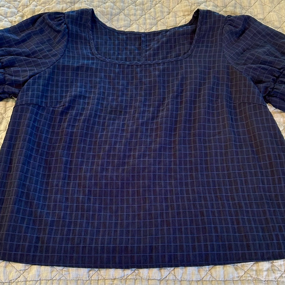 Women's Navy Blue Square-Neck Textured Top